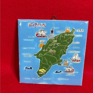Rodos Ceramic Wall Art with Map Design:Vintage ceramic hot plate